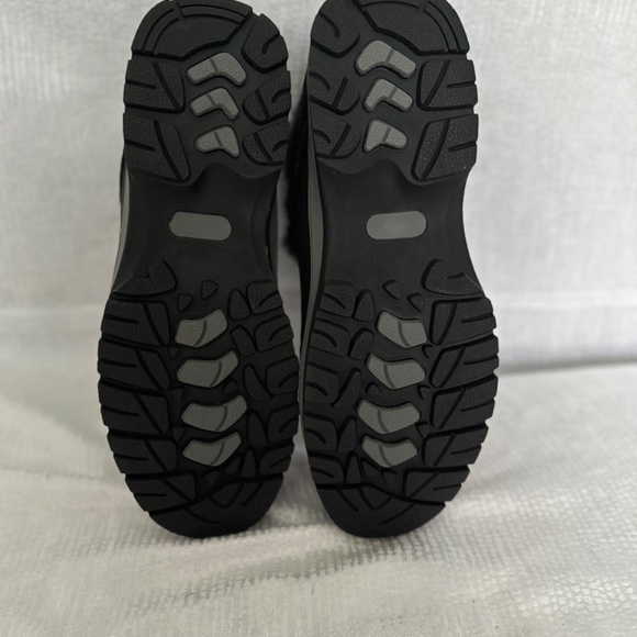 Carenurse, (NEW) men’s faux fur lined boot, size 10 - Picture 7 of 8